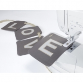 Máquina De Costura Reta Singer Confidence 7640 131 Pontos Branca Bivolt - Branco